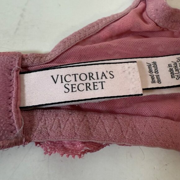 Victorias Secret Lace BraSize 38B Dusty Pink Body by Victoria Lined Demi - Picture 6 of 14